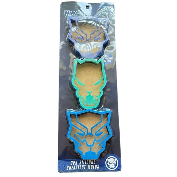 Wakanda Forever 3 Pack Silicone Breakfast Mold, Pancakes, Eggs Cookware - Picture 1 of 4